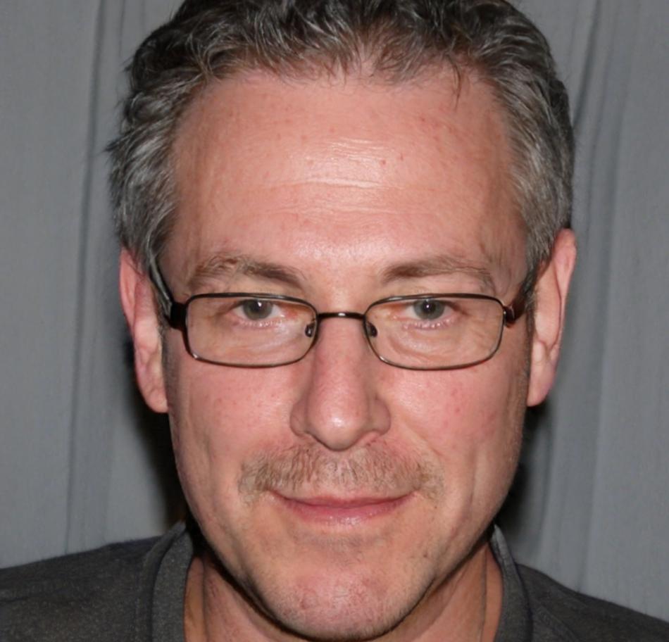 Portrait of Jari Korhonen, Finance Manager